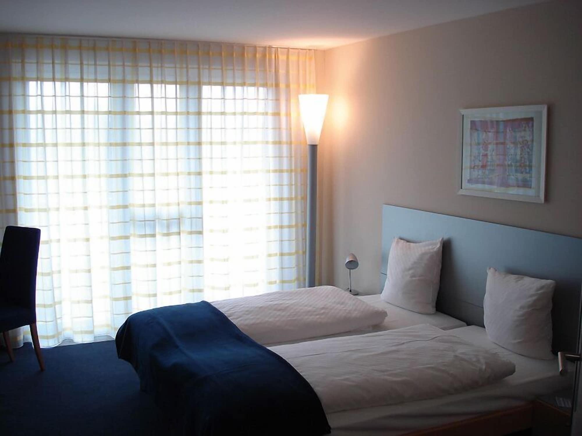 Aarau West Swiss Quality Hotel Oberentfelden Exterior foto
