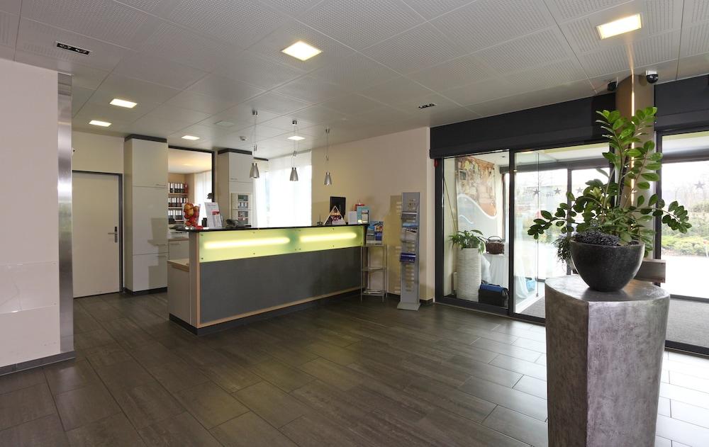 Aarau West Swiss Quality Hotel Oberentfelden Exterior foto