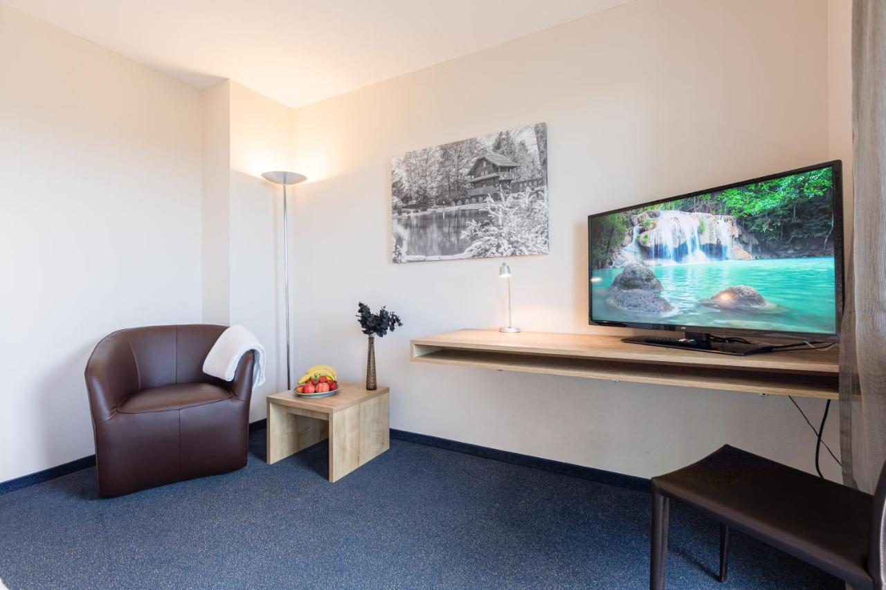 Aarau West Swiss Quality Hotel Oberentfelden Exterior foto