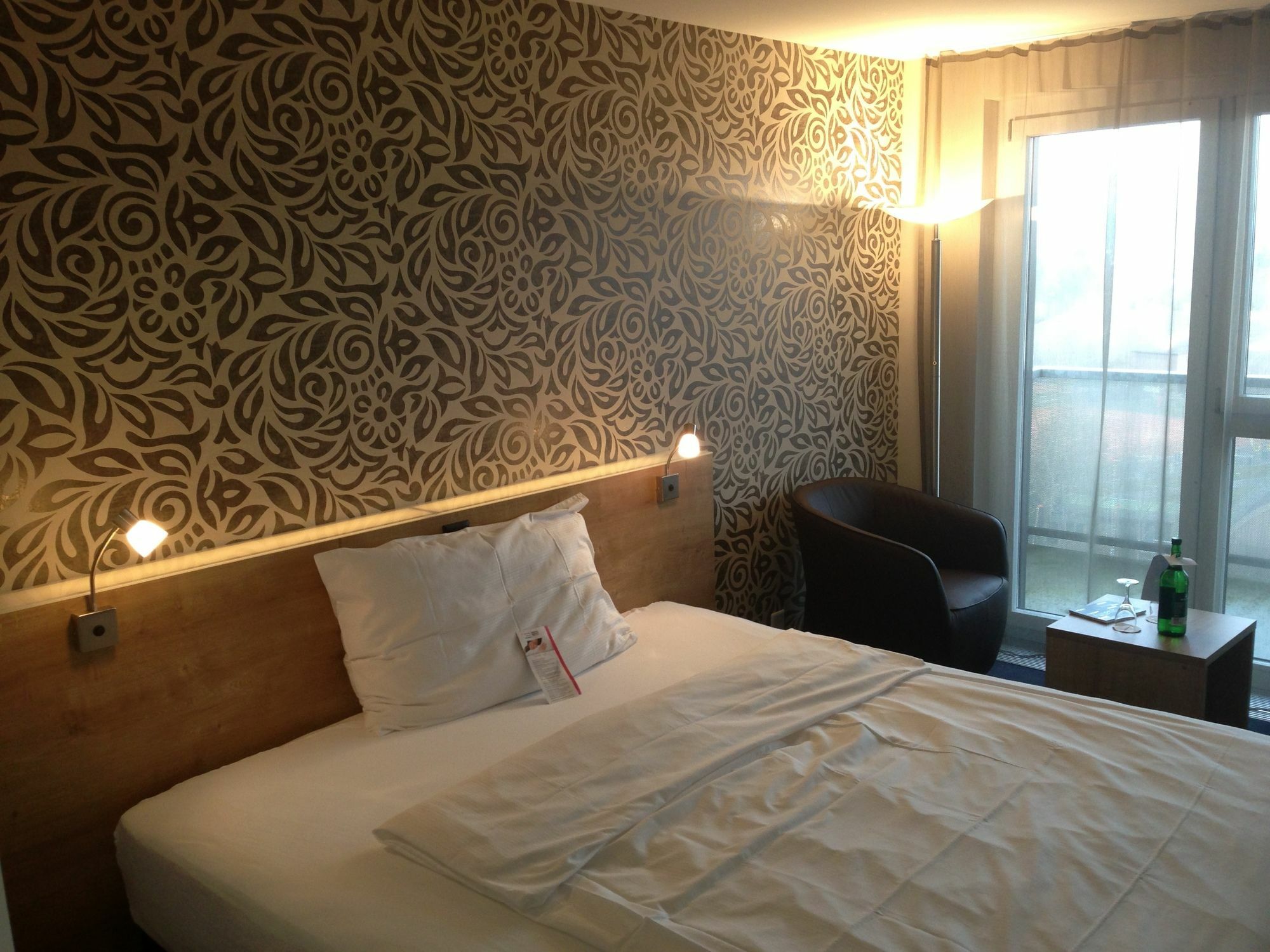 Aarau West Swiss Quality Hotel Oberentfelden Exterior foto